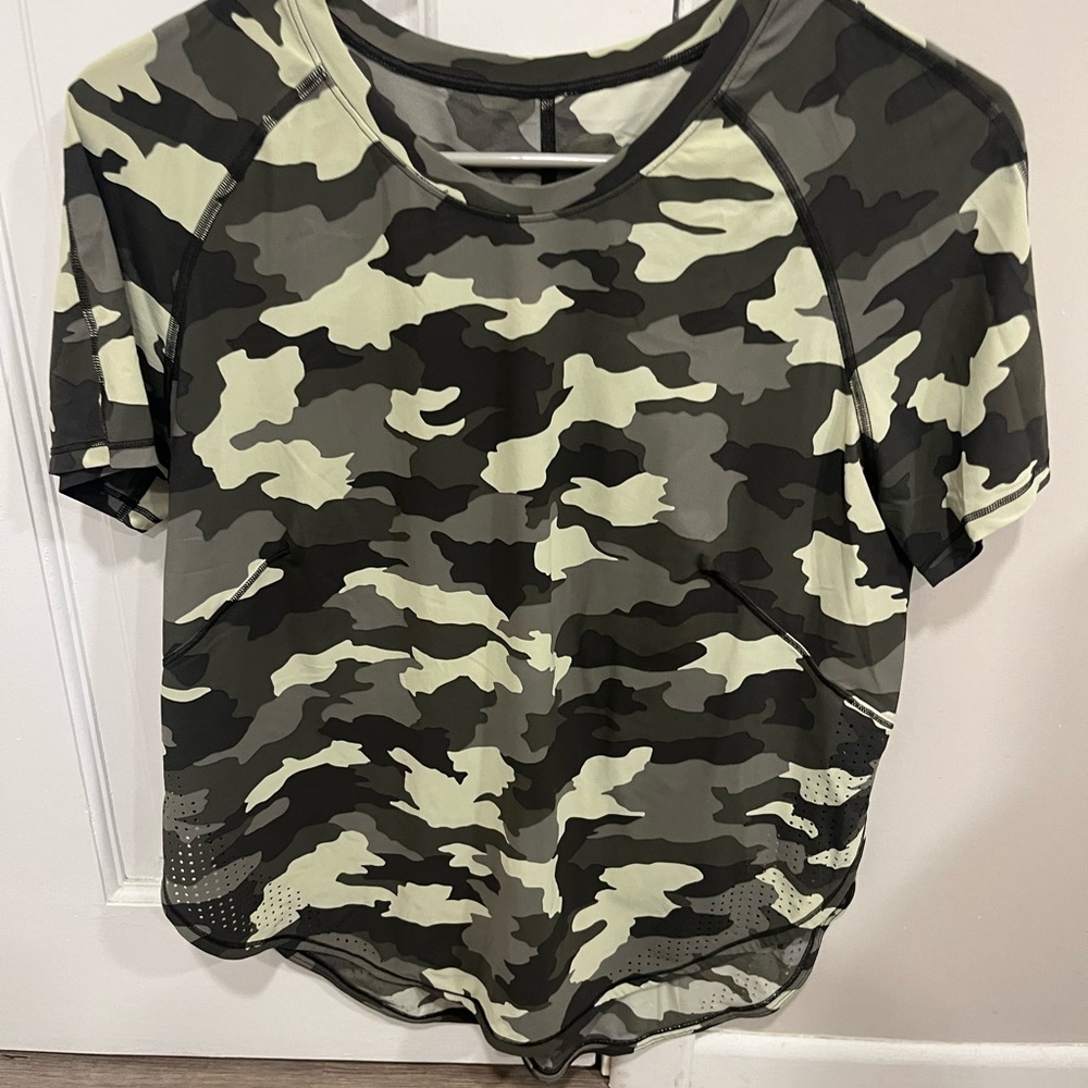 lululemon athletica Camouflage Top - Green and Black